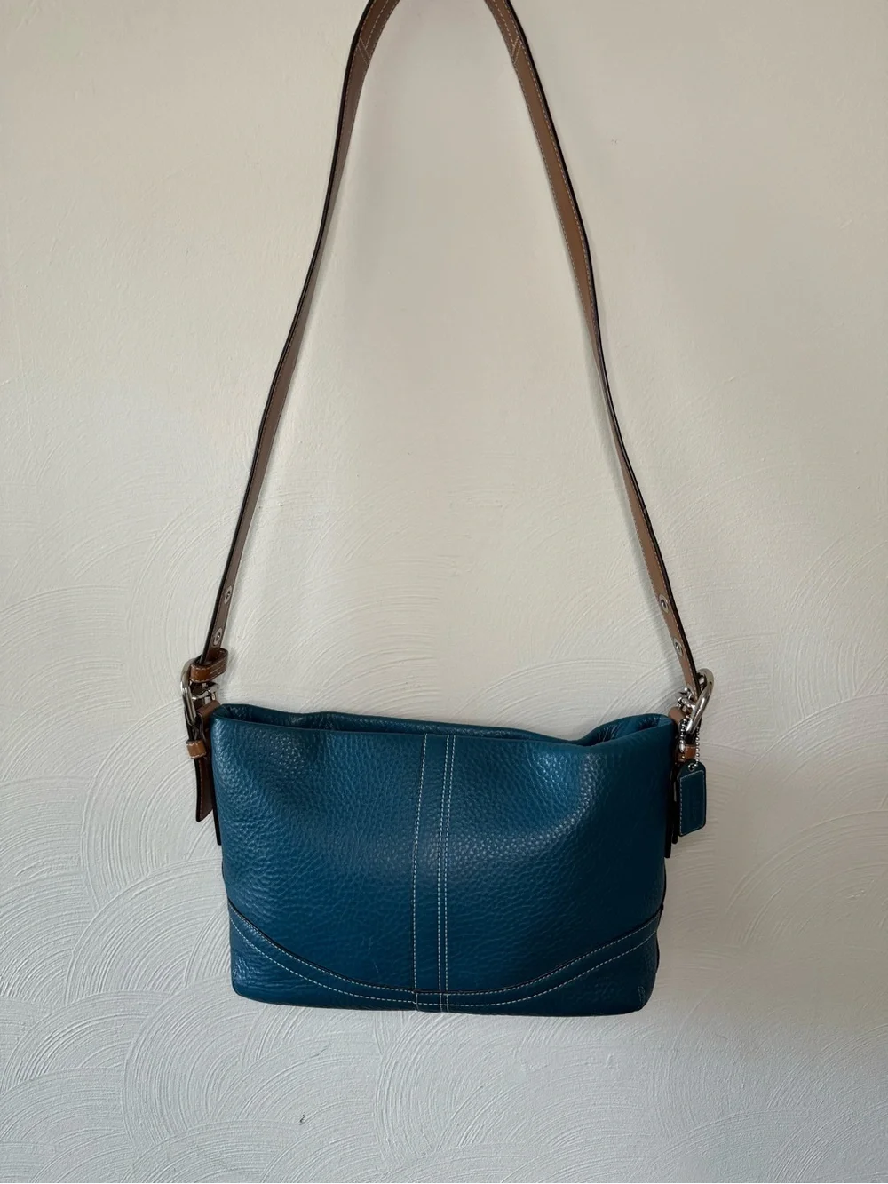 Authentic COACH Teal Pebbled Baguette Hobo - 2007 Soho Collection 🦋